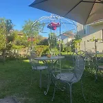 Parrot House * ベルティノーロ
