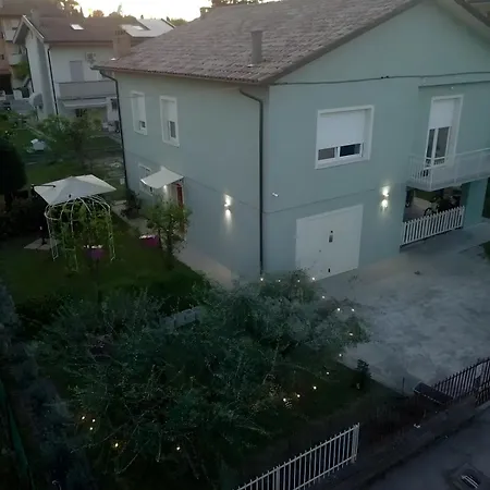 Bed & Breakfast Parrot House Bertinoro